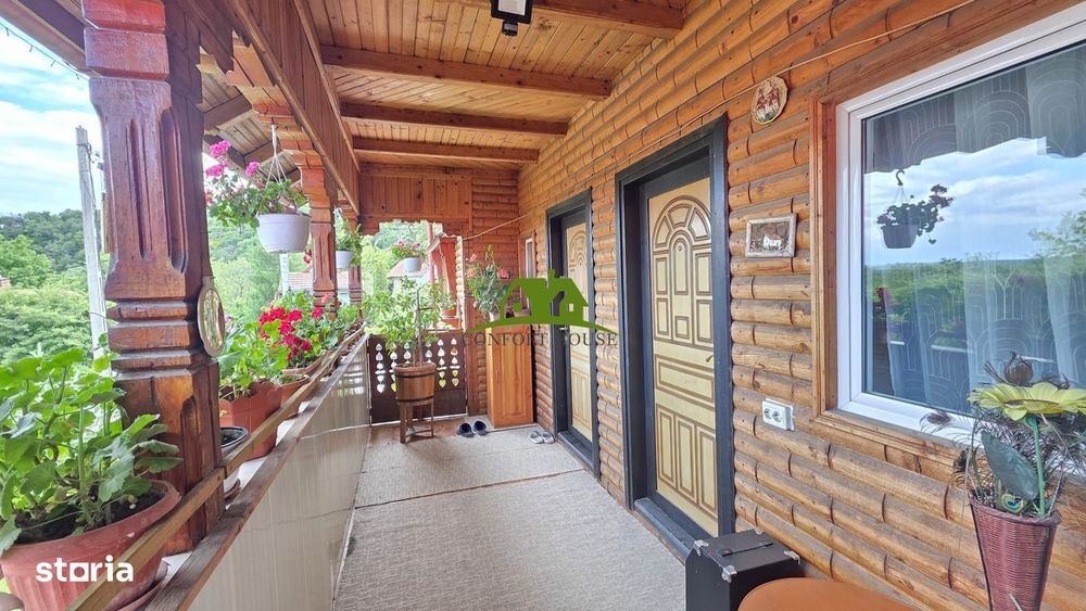 Casa P+M cu 4 camere  si 485 mp teren pe Dealul Malului, Rm Valcea