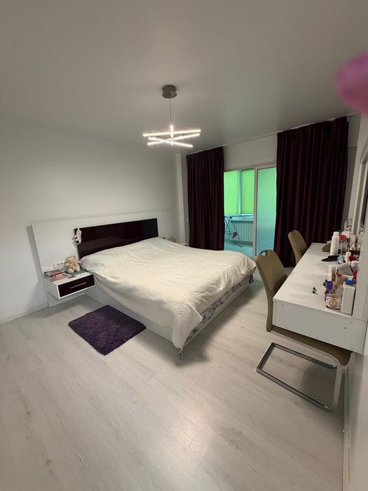 De închiriat apartament cu vedere către Parcul Central – Petroșani