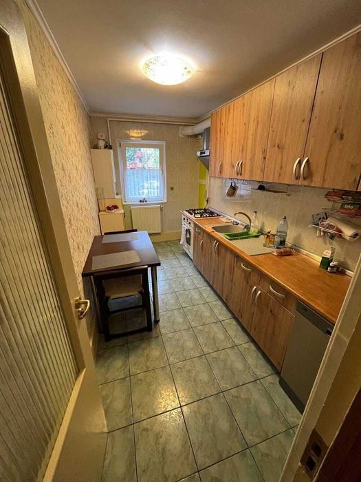 ideal pt FAMILIE cu copil: 3 camere - Parcare - Mobilat- Utilat - Racadau / Valea Cetatii, Brasov