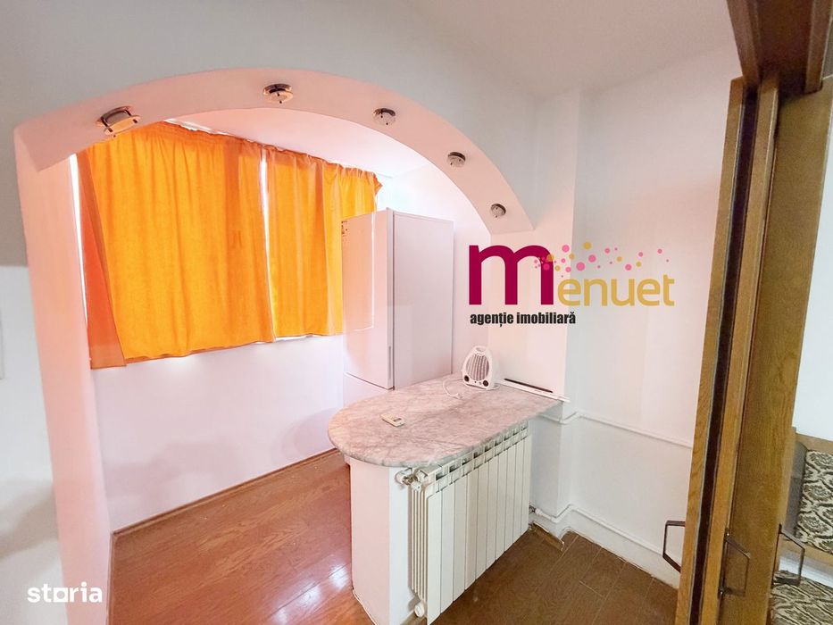 Garsoniera ,str.Pacii,etaj 2
