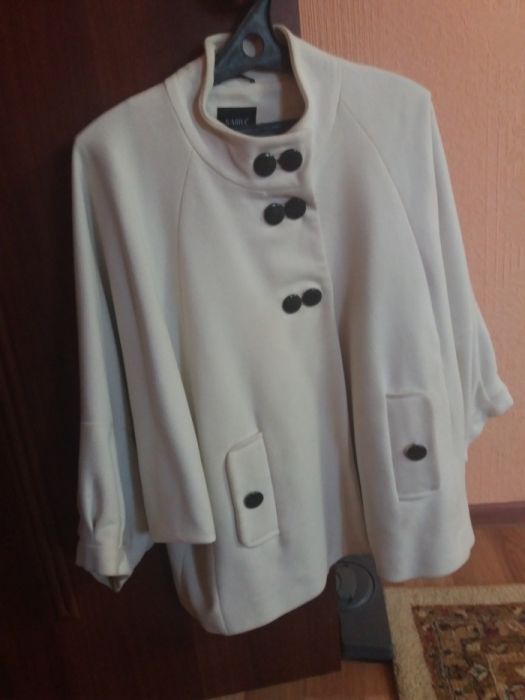 Продам пальто женс.