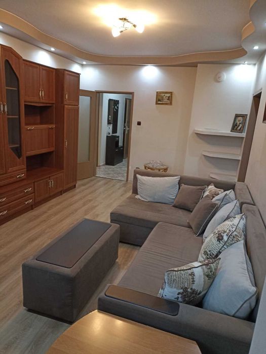 Дава се под наем Тристаен апартамент в София, Красно село - 85 кв.м за 700 € - Снимка #3