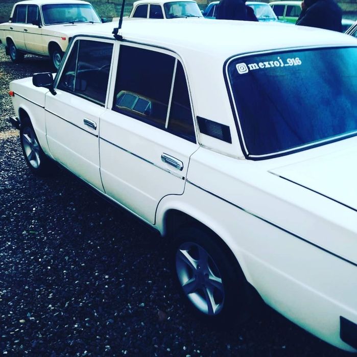 Vaz 2106 sotiladi