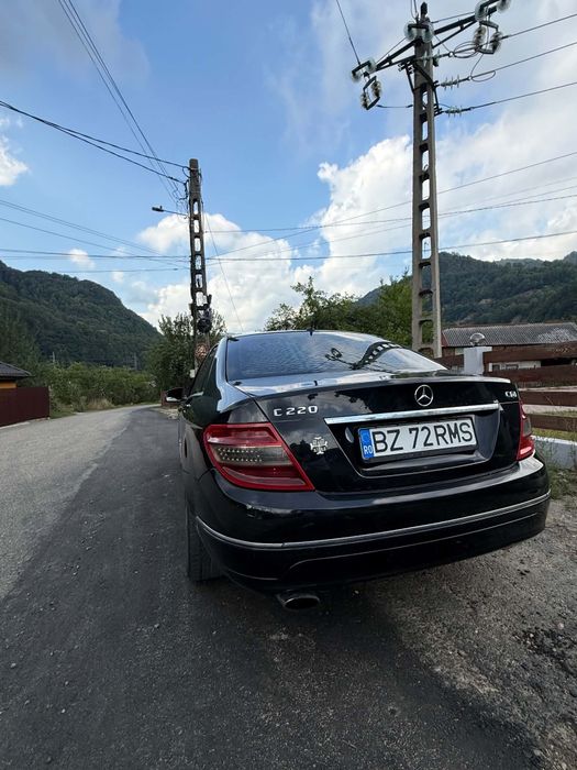 Mercedes Benz C220