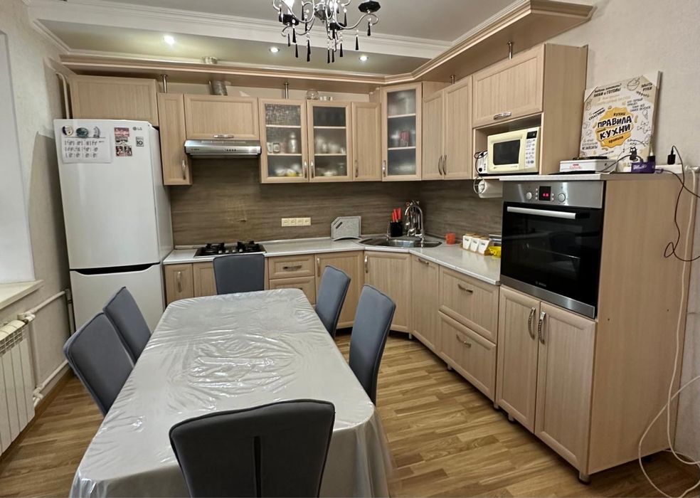 Кухонный гарнитур