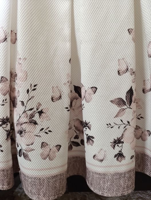 Продаётся платье с пиджаком.