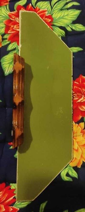 зеркало с подставкой