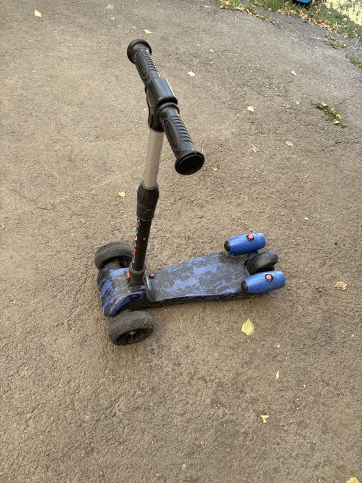 Продам детский скутер