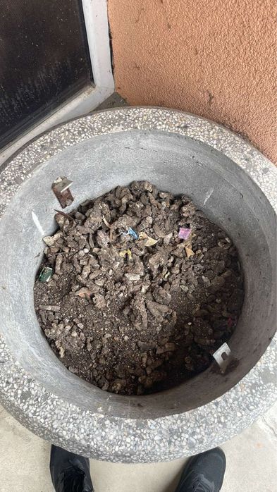 Бетонени кашпи енчо енчев номер 22