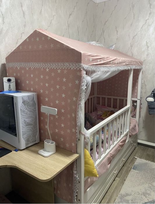 Домик кровать (дерево)