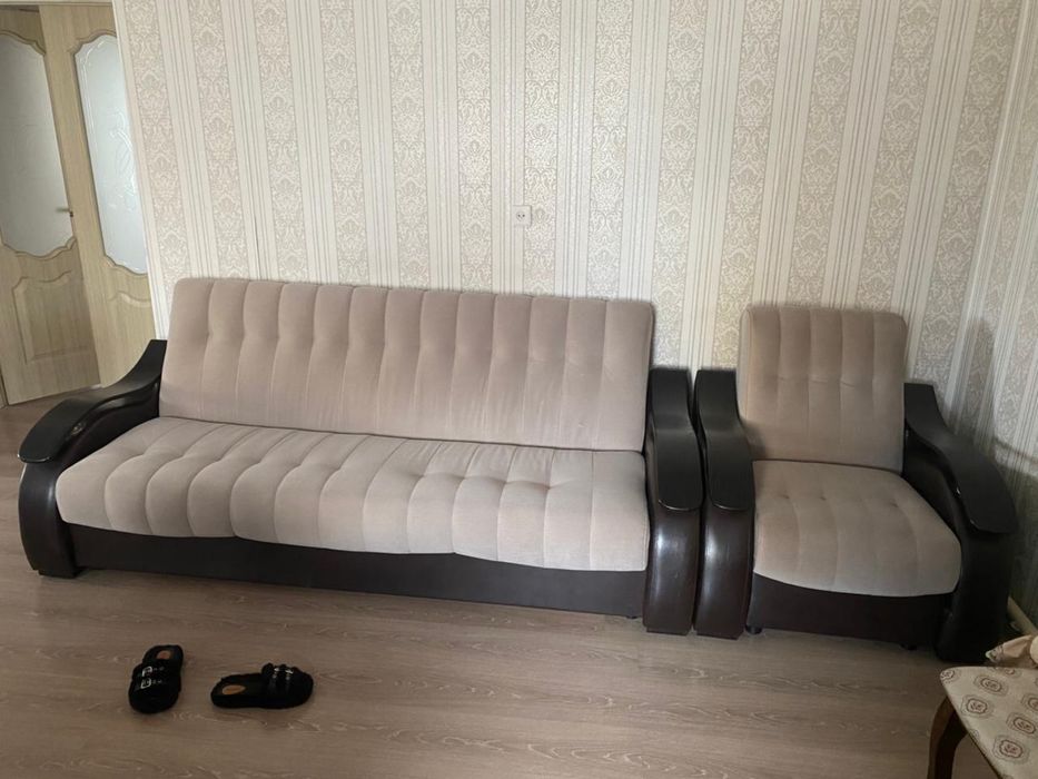 Продаётся диван + кресло тройка