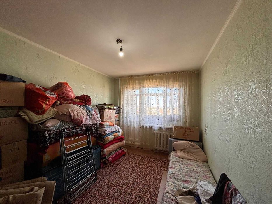 Продам трехкомнатную квартиру