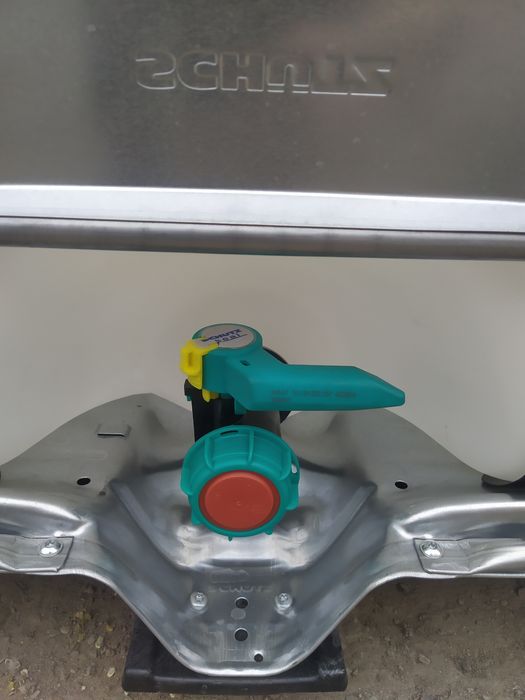 Продам питьевые пищевые Емкости, кубовые бочки, еврокубы. Астана ...