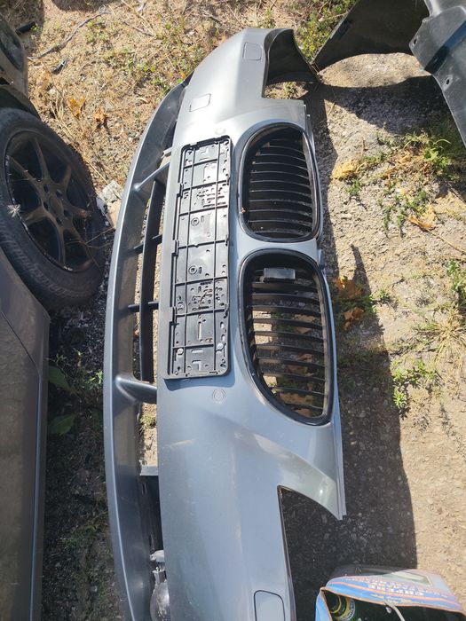 Предна броня bmw e60 e61
