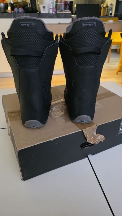 Boot snowboard Burton Ruller 43.5