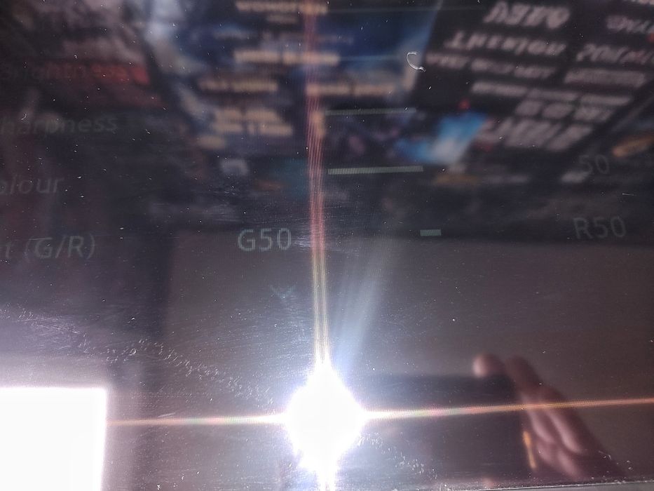 Samsung UE32F5000AW за части !