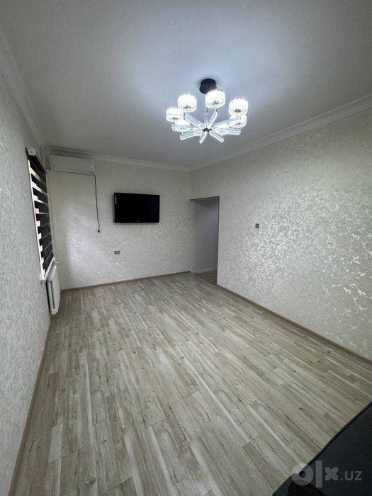 СРОЧНО !! Продается квартира в Яшнабаде 2/3/4 ( 60 кв/м ) Авиасозлар 1