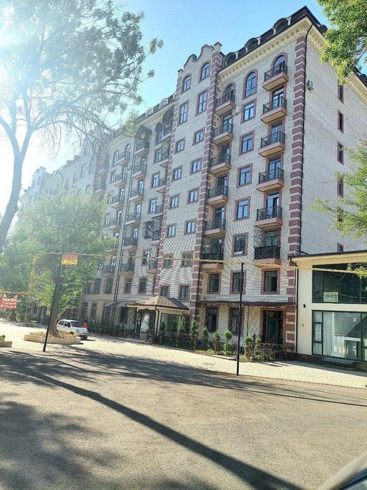 Чилонзор 23 кв арентр Фархатиске чорраха узида