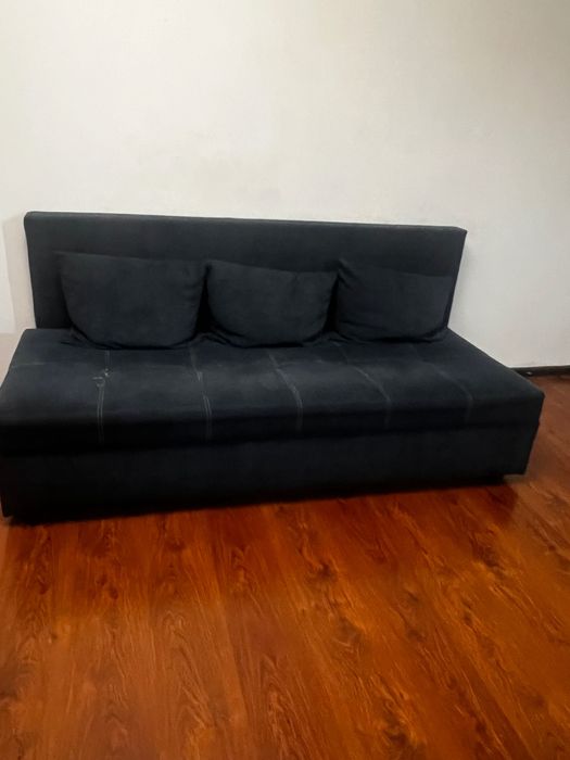 Продам Диван срочно