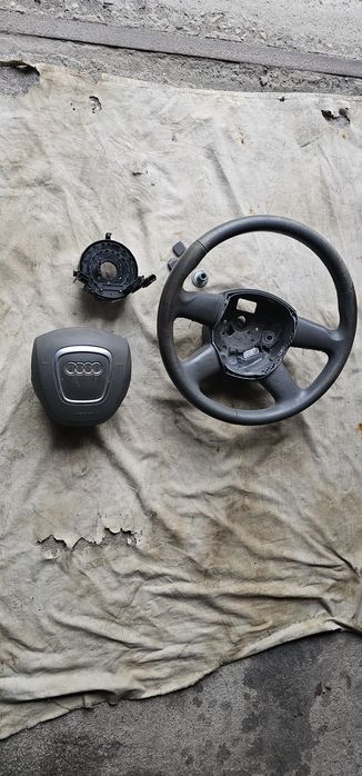 Волан от ауди а6 с6 2004 година