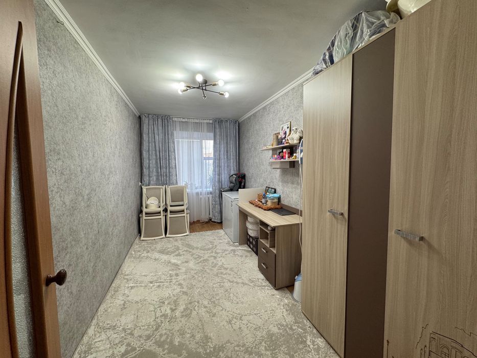 Продам квартиру 3х-комнатную