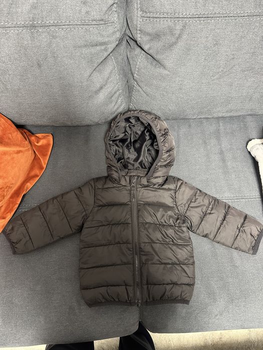 Geaca neagra pentru copii h&m