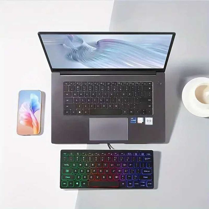 Tastatura Mini USB Iluminata RGB