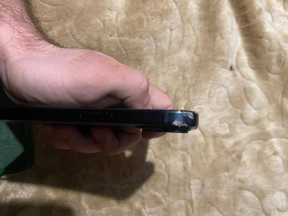 Iphone 15 черный матовый