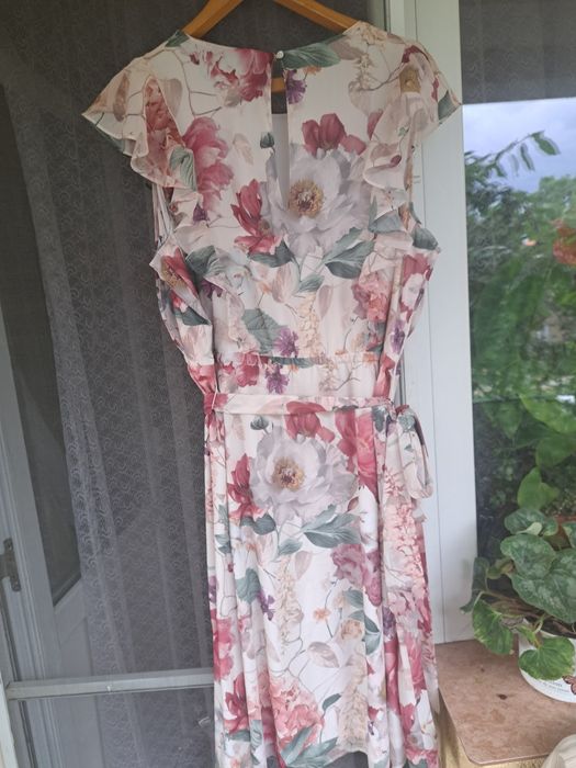 Superbă rochie damă de ocazie H&M(44), Nou!