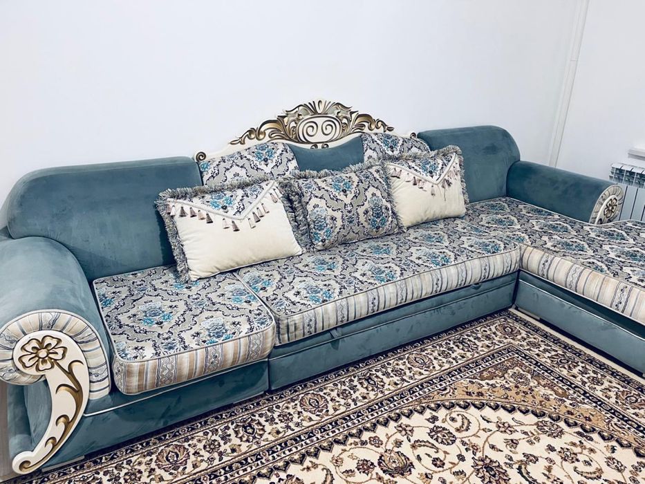 Диван мебель гостиной