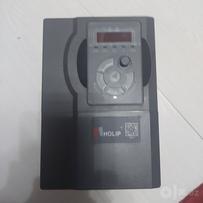 Инвертор 1.5kw HLP-A100