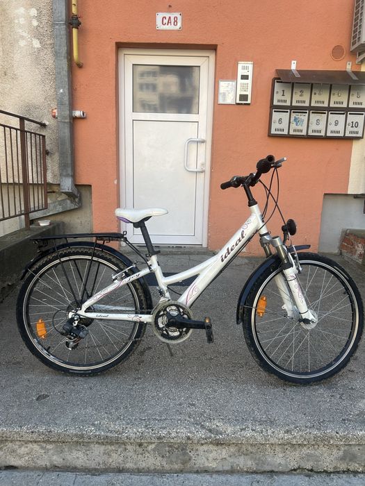 Bicicleta de fete