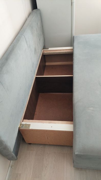 Продам тахту состояние хорошое