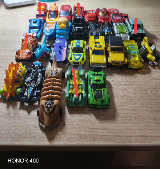 Продам машинки hot wheels и другие