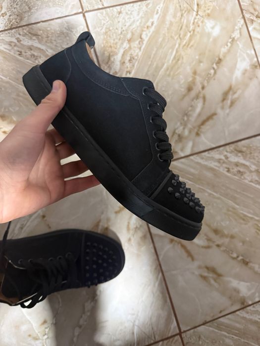 Louboutin low 40
