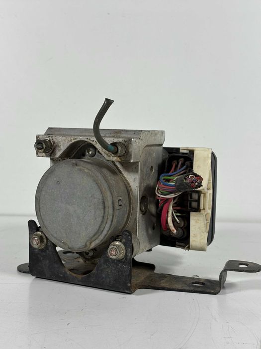 АБС Помпа Тойота Хайлукс 2.5 Дизел 144 кс ABS Pompa Toyota Hilux 2.5D 144hp OEM: 44510-71030