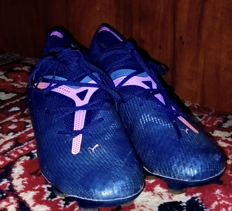 Бутсы футбольные PUMA FUTURE Размер:40