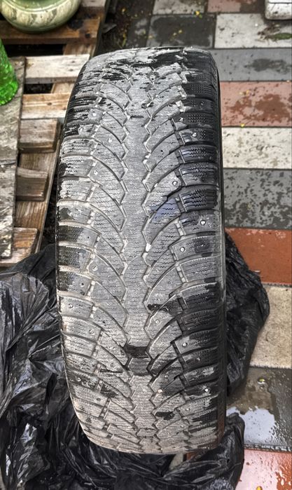 Продам шины Pirelli