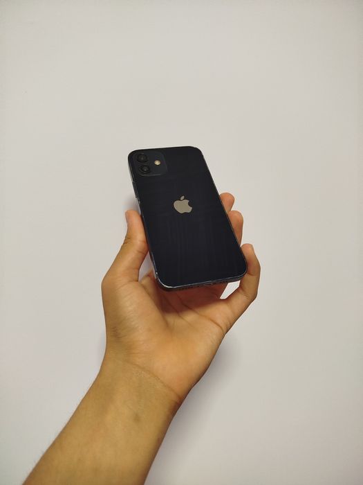 Iphone 12 256gb ideal sotiladi Продаю айфон 12 256гб идеальном состоя
