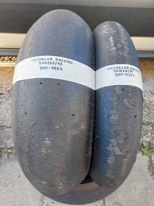 Сликове за мотор гуми за мотор  pirelli superbike,metzeler,dunlop kr,