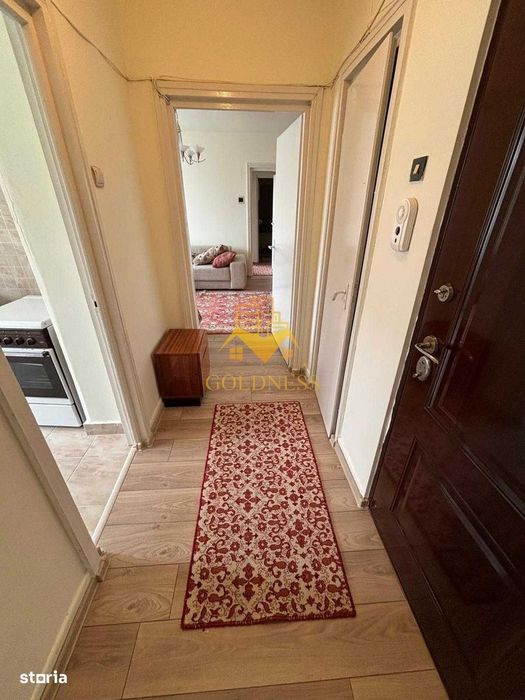 3 camere semidecomandate, Zona Garii, Horea, Semicentral