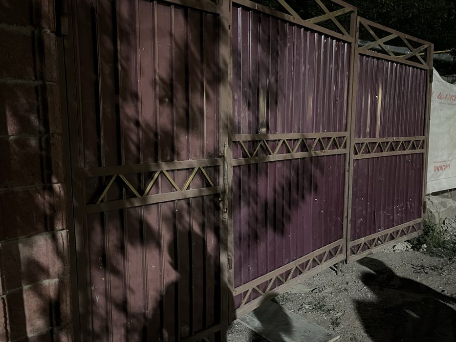 Варота на ходу высота 2,20  длина 4,60