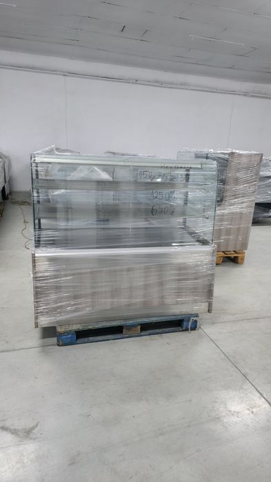 Неутрална Витрина