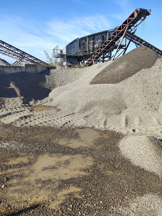 Ridicare moluz, pamant nefolositor