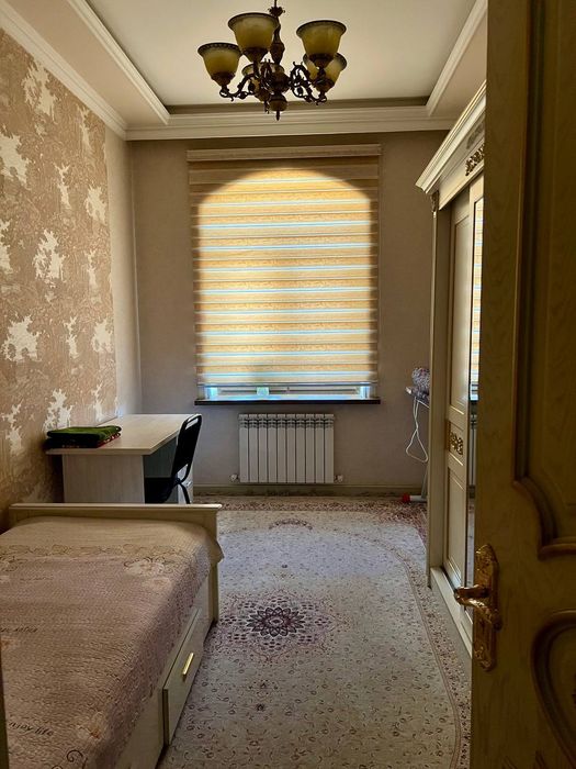 Квартира двухуровневая с обстановкой