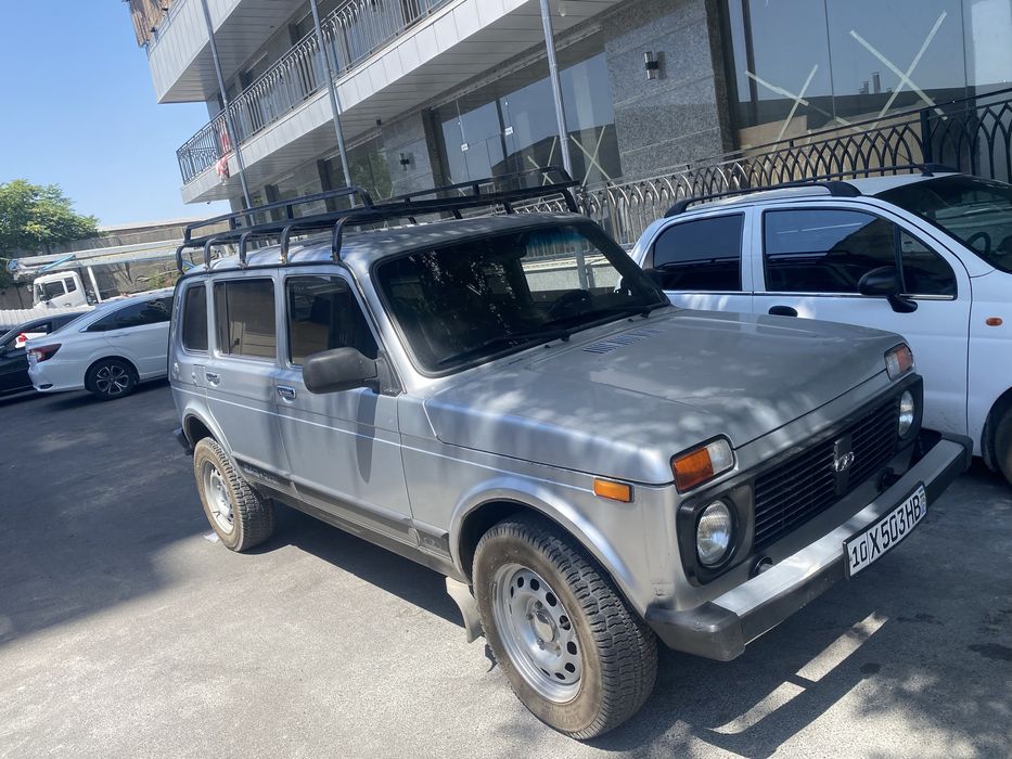 Niva 2014 yil urbon 4 ewilil 278000 yurgan holati zor