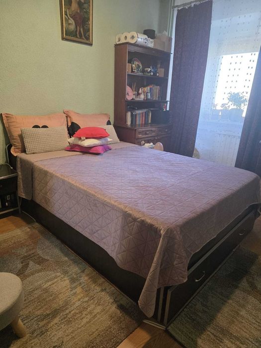 Apartament 3 camere in Sebastian