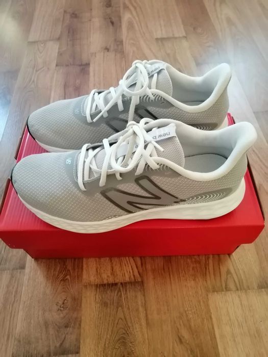 Мъжки маратонки Нови