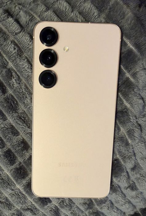 Samsung S25 Rose Gold