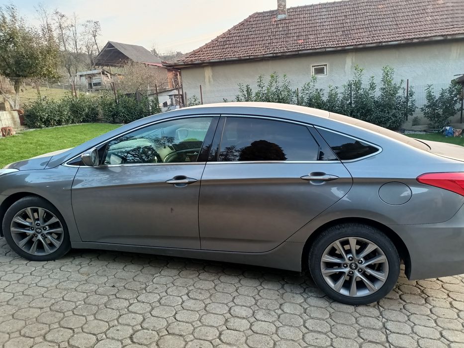 De vanzare Hiunday i40